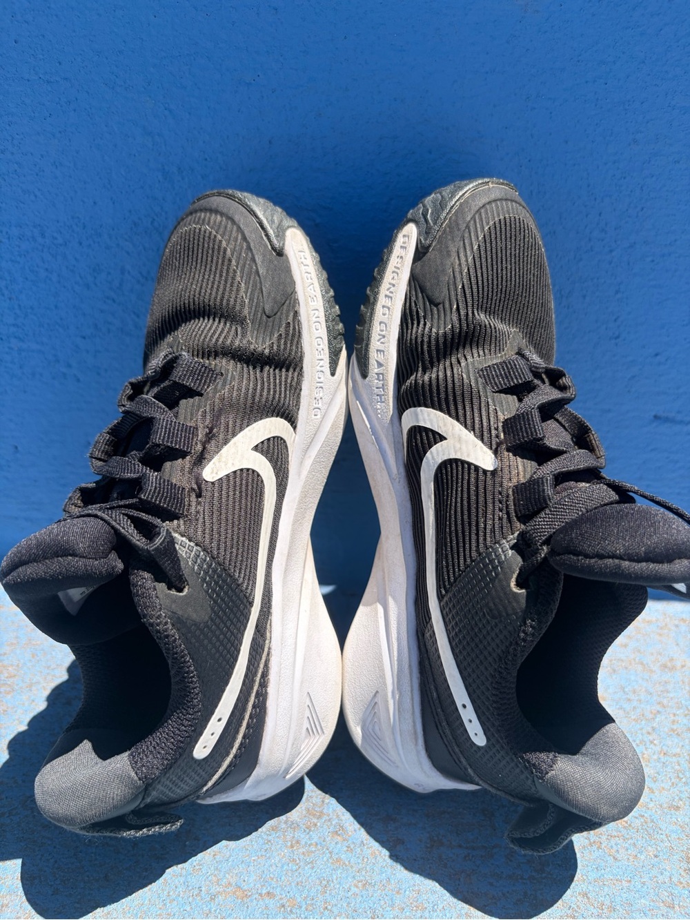 Nike Kids Boys Girls 11C Star Runner 4 Athletic Shoes Sneakers Black White
